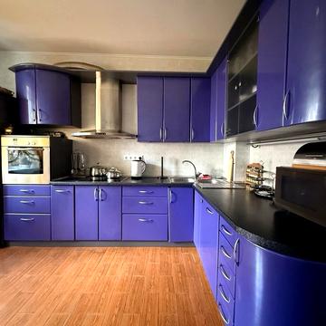 Івана Франка вул., 51