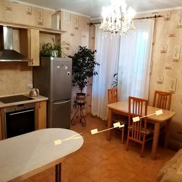 Осіння вул., 33