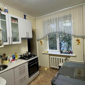 Продаж 3к Квартира Шимка Максима вулиця