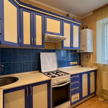 Домбровського вул., 59