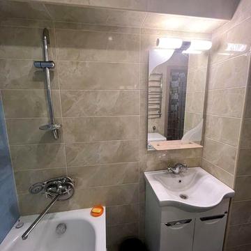 Продам 2к сталинку пр. И. Мазепы возле 5 школы