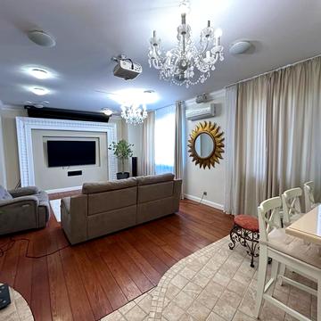 Генерала Генадія Воробйова вул. (Курська), 13-Е