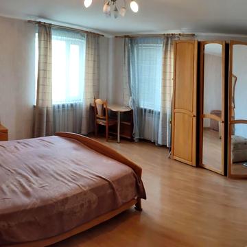 Петра Григоренка просп., 38