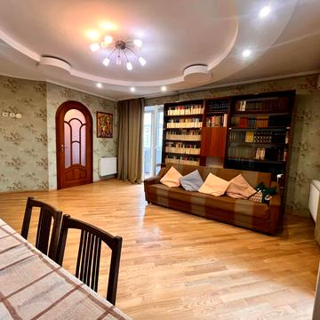 Пирогова вул., 111а