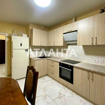 квартира на Сахарова. Капитальный ремонт. Средний этаж.