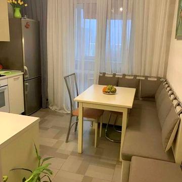 Оренда 1-к квартири на вул. Межова