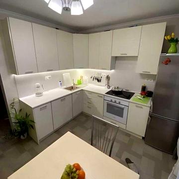 Оренда 1-к квартири на вул. Межова