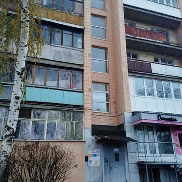 Здам дво-кімнатну квартиру на тривалий термін