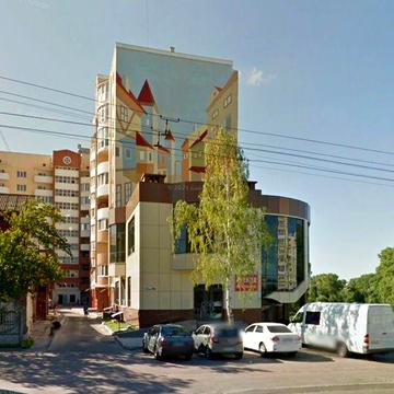 Квартира від власника, новобудова, з двома санвузлами.. Центр. Ремонт.