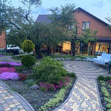 Продаж елітного будинку у передмісті Кропивницького