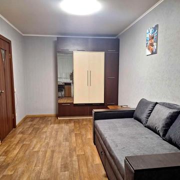 Олександра Поля просп. (Кірова), 91-А