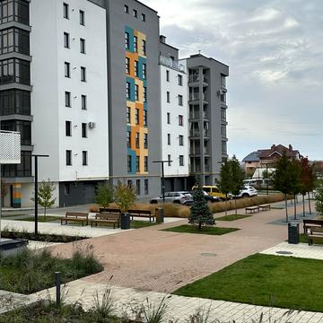 Тараса Шевченка вул., 1