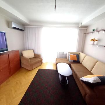 Лесі Українки бульв., 28