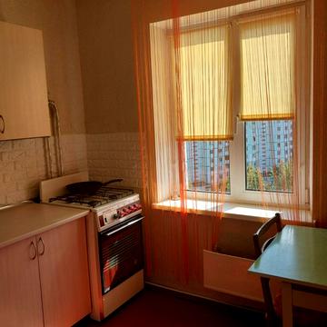 Архітектора Вербицького вул., 13