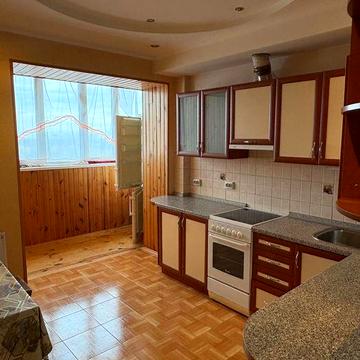 Здам 1-ну квартиру, вул. Грушевського 7