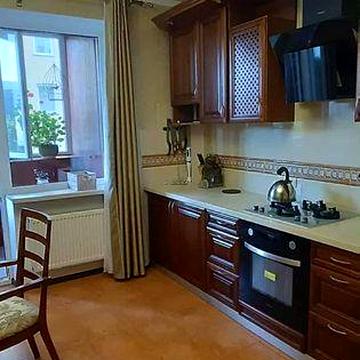 Сдам квартиру в ЖК" Стожары! Комнаты раздельные.Можно с животными!