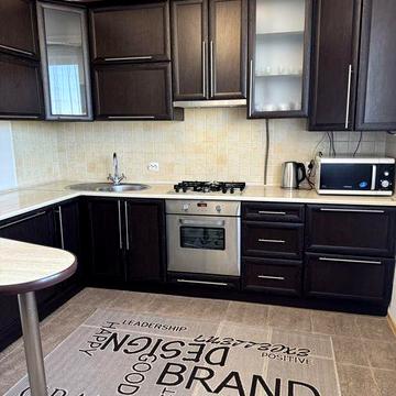 Оренда 1кім.кв. в центрі (р-н «Панорами Плази»)