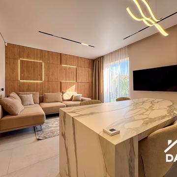 Янтарна вул.