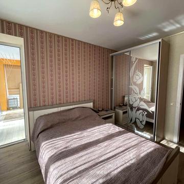 Озерна вул. (Червоних Майовщиків), 47б