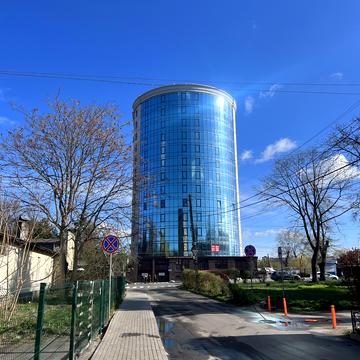 Староміська вул., 1/1