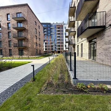 Тараса Шевченка вул., 1