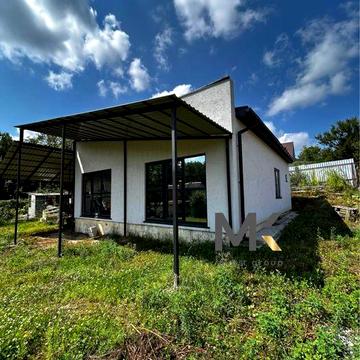 Будинок на 6 сотках біля лісу в с. Петрушки!