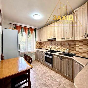 2 кімнатна 49 кв.м р-н Північного ринку, просп. Відродження