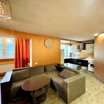 Валерія Лобановського просп. (Червонозоряний), 39-А