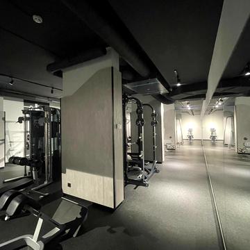 Боголюбова вул., 1