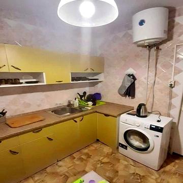 Оренда двокімнатної квартири, проспект Свободи 4