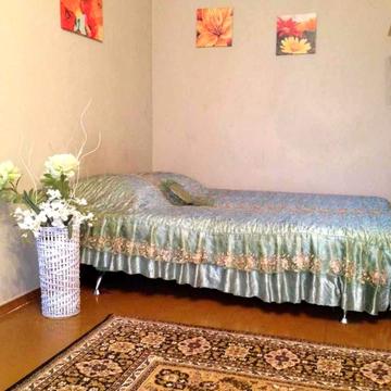 Метробудівська вул., 1/35