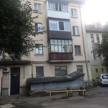 Шопена вул., 10