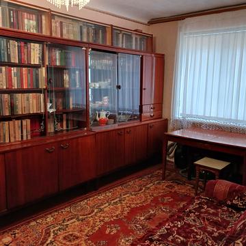 Князів Острозьких вул., 64