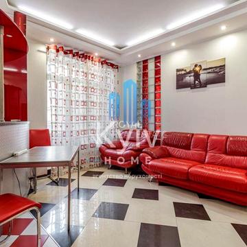 Продаж Квартири 2к  / пл. Українських Героїв