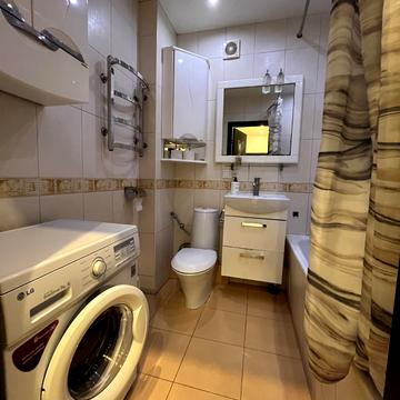 Гоголя вул., 1