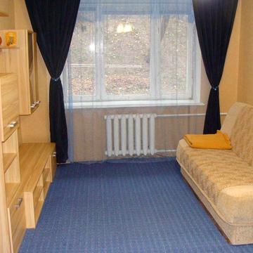 Спокойствие среди суеты. Газ. Метро Кловская