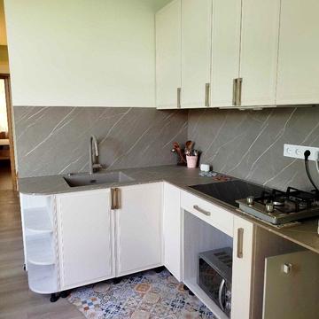 Братів Міхновських вул. (Московська), 33