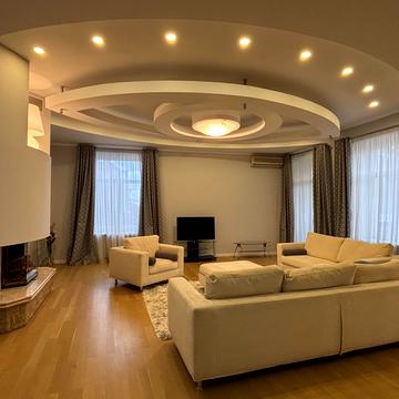 Шовковична вул., 30-А