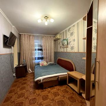 Базарна вул., 85