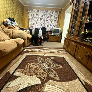 Продаж 2 кім квартири на Критому ринку