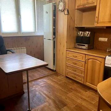 IS3 Продам 1к квартиру м.Победы 2.9 30000 сертификат.