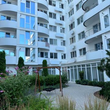 Львівська вул., 15б