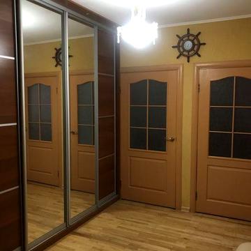 Двокімнатна квартира, Рональда Рейгана