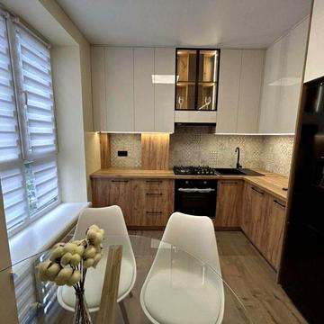 Оренда 2к вул. Університетська