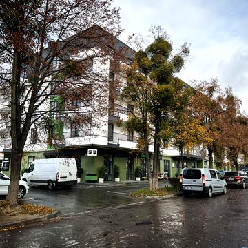 Захисників України вул. (Гордіюк), 1