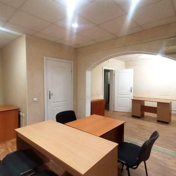 Сталеварів вул., 19