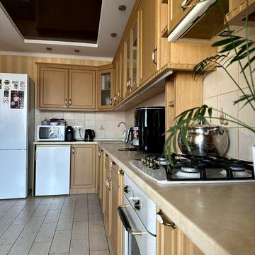 Продам квартиру в центрі Полтави