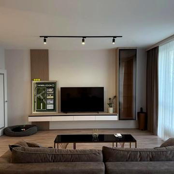 Причальна вул., 14