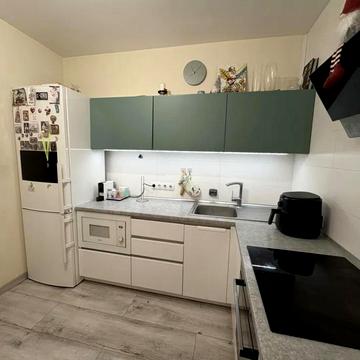 Єлизавети Чавдар вул., 36