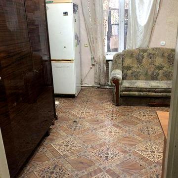 2-кім.з ГАЗОМ  біля Привозу з полісадником на Старосінні площі.